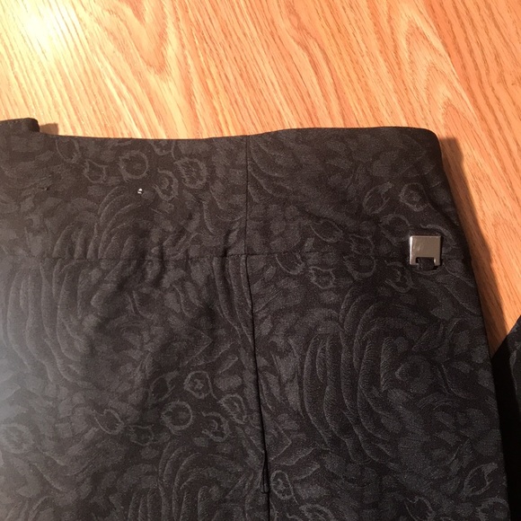 Ladies dress pants - Picture 2 of 6